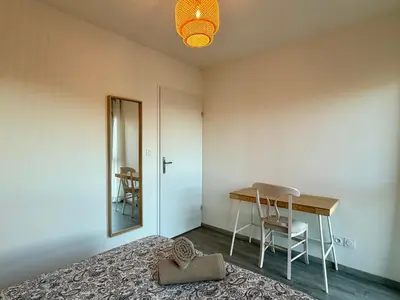 Plan de l'établissement T3 avec balcon et parking privé