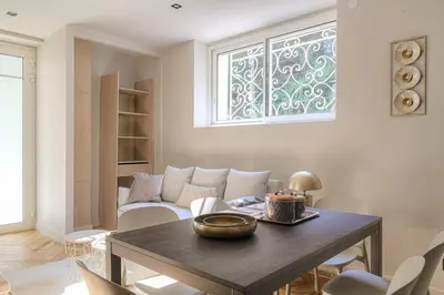 Coin salon dans l'établissement Joli appartement T2, bien équipé, Saint-Didier