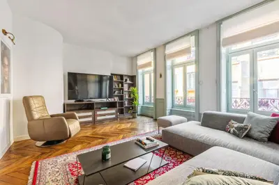 Télévision ou salle de divertissement dans l'établissement Appartement Mercier - Welkeys