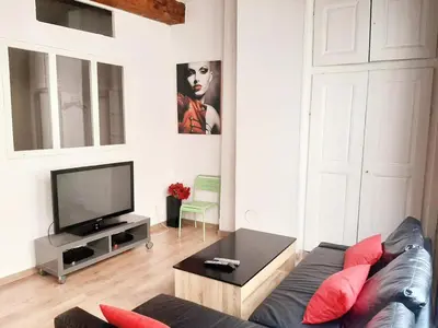 Télévision ou salle de divertissement dans l'établissement Lyon Centre Warm apartment full of charm