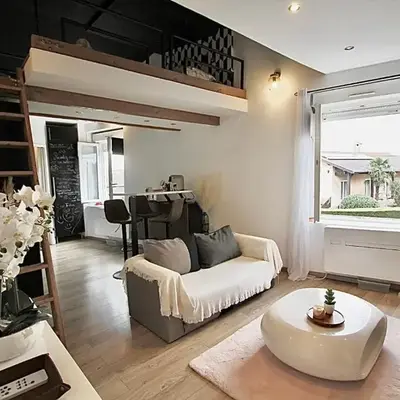 Pied à terre - Mezzanine studio - Private parking