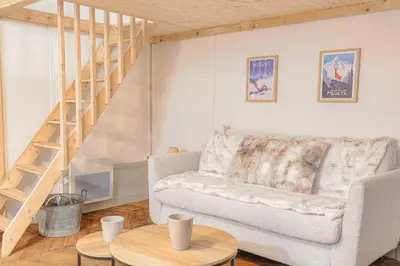 Coin salon dans l'établissement Duplex de Caractère à Cordeliers