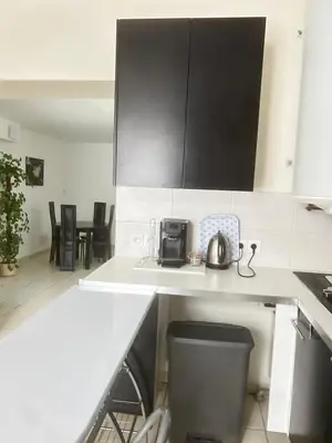 Cuisine ou kitchenette dans l'établissement Tal's Duplax