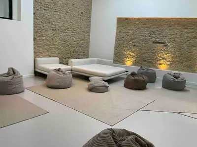 Salle de bains dans l'établissement Villa Molinant, évasion en Pierres Dorées