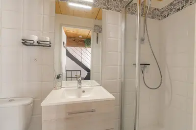 Salle de bains dans l'établissement Le Mezza, Studio avec Mezzanine, Hypercentre
