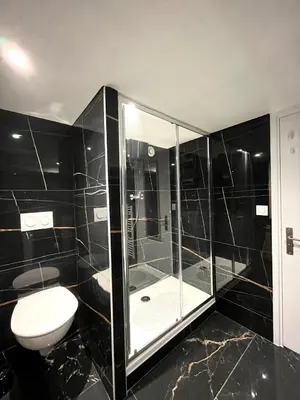 Salle de bains dans l'établissement Beau T3 à 15 min de Lyon