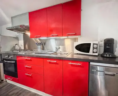 Cuisine ou kitchenette dans l'établissement Authentique séjour de charme Parc Naturel Du Pilat