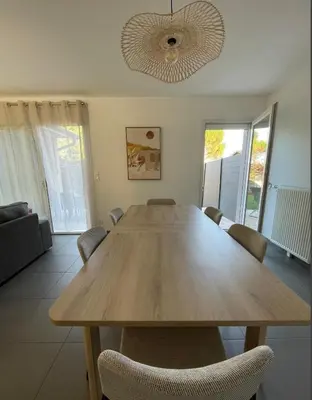 Plan de l'établissement Maison Moderne Saint-Genis-Laval