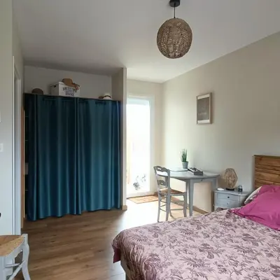 Un ou plusieurs lits dans un hébergement de l'établissement la chambre de Valérie