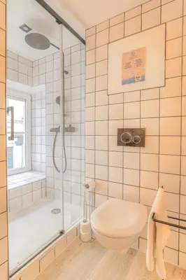 Salle de bains dans l'établissement Suite Premium proche Tête d'Or