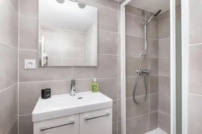 Salle de bains dans l'établissement Appartement vue sur la Saône