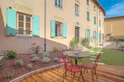 Jardin de l'établissement Wellin'Ars