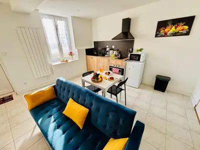 Cuisine ou kitchenette dans l'établissement Le Maréchal Chic - Centre ville - Rive de Gier