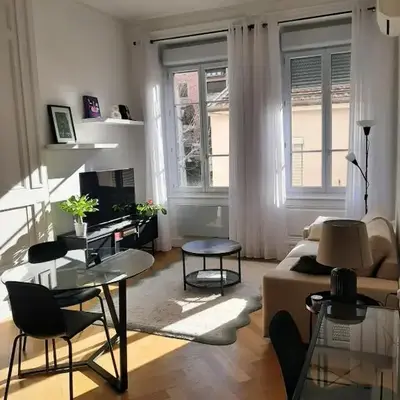 Haussmannien rénové et climatisé