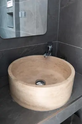 Salle de bains dans l'établissement Duplex rénové parking gratuit Lyon 9