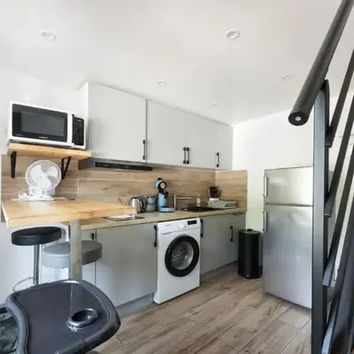 Duplex rénové parking gratuit Lyon 9