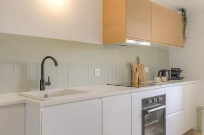 Cuisine ou kitchenette dans l'établissement Cocon chaleureux, 4 pers, Lyon 6ème