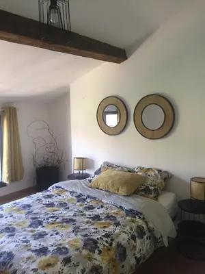 Un ou plusieurs lits dans un hébergement de l'établissement LES GITES CHEROIS sweet home maison 8 personnes