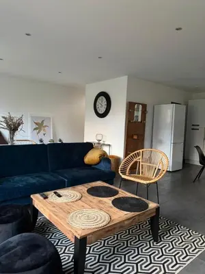 Coin salon dans l'établissement Les gîtes cherois esprit moderne 8 personnes