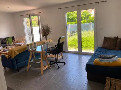Coin salon dans l'établissement Les gîtes cherois esprit moderne 8 personnes