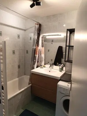 Salle de bains dans l'établissement Appartement avec jardin à coté du métro