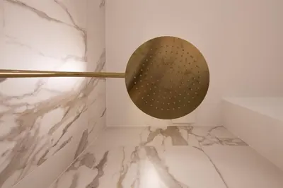 Salle de bains dans l'établissement Lassagne - 1