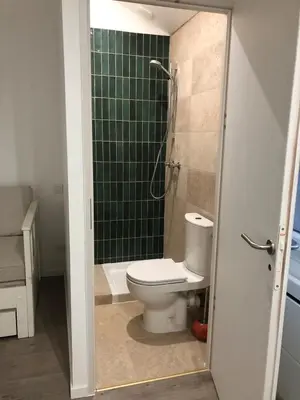 Salle de bains dans l'établissement Petite pause à la Viarhona