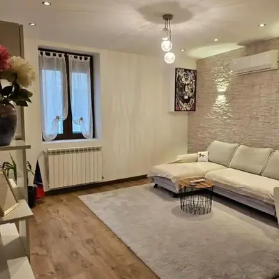 Spacious & Cozy - 3 Bedrooms