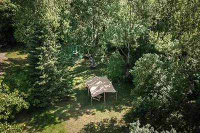 Jardin de l'établissement Campement au reve - Genouilleux