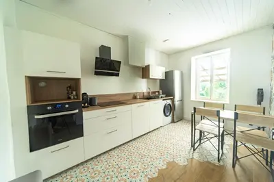 Cuisine ou kitchenette dans l'établissement L'Echapée Belle en Val de Saône