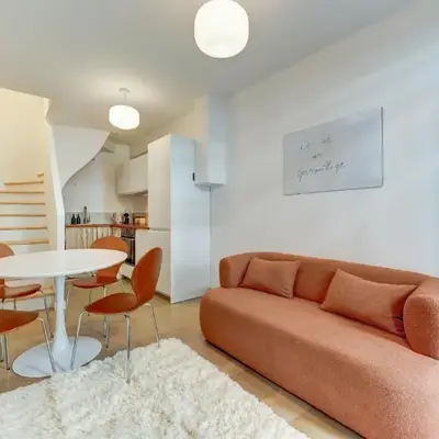 Le Velours 2 bedrooms 4 beds central
