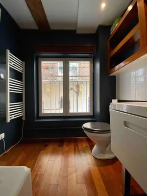 Salle de bains dans l'établissement Studio calme - pentes de la croix rousse