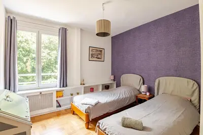 Coin salon dans l'établissement 3 Chambres, Coeur Vieux Lyon, Calme garanti !