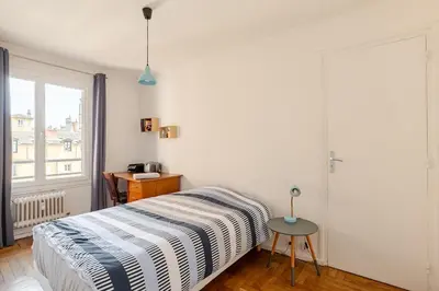 Un ou plusieurs lits dans un hébergement de l'établissement 3 Chambres, Coeur Vieux Lyon, Calme garanti !