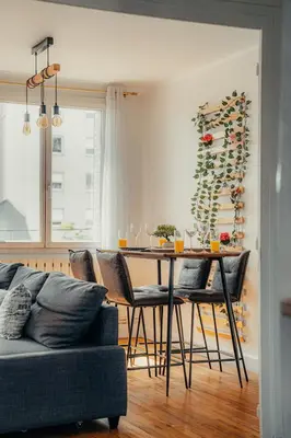 Coin salon dans l'établissement Le cocon Apartment for 6 people and 1 baby