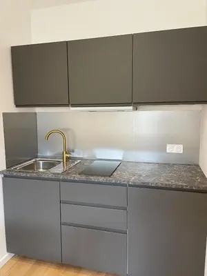 Cuisine ou kitchenette dans l'établissement Le petit Yvours, Irigny