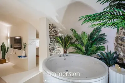 Plan de l'établissement Hélios, Suite Grecque & Spa