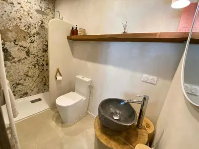 Salle de bains dans l'établissement CRAFT HOME - Studio - BALNEO - PARKING privé