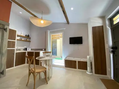 Télévision ou salle de divertissement dans l'établissement CRAFT HOME - Studio - BALNEO - PARKING privé