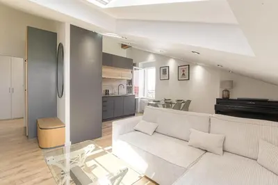 Cuisine ou kitchenette dans l'établissement Cosy et Calme proche Lyon