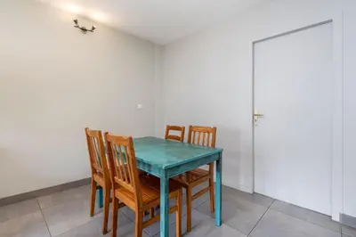Plan de l'établissement Spacieux appartement familial avec balcon Villeurbanne