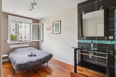 Un ou plusieurs lits dans un hébergement de l'établissement Charmant Appartement T2 - Garage