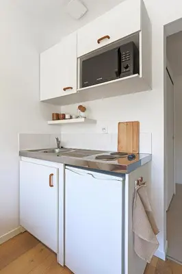 Cuisine ou kitchenette dans l'établissement Le studio de Gargantua