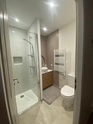 Salle de bains dans l'établissement Le Clos 1003