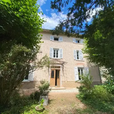 Le Clos 1003