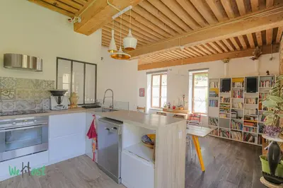 Cuisine ou kitchenette dans l'établissement Bon Pasteur - Lyon 2 - LB - Cozy and bright in hypercenter of Lyon