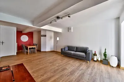 Coin salon dans l'établissement Le gite du pilot
