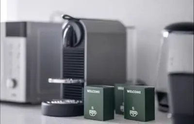Plateau bouilloire dans l'établissement 