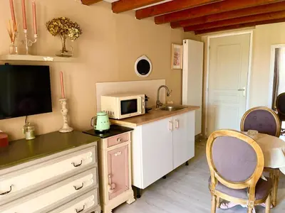 Cuisine ou kitchenette dans l'établissement Le Boudoir, inclus petit déjeuner