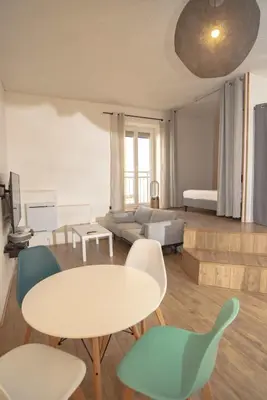 Coin salon dans l'établissement Beautiful Studio in the Heart of Lyon